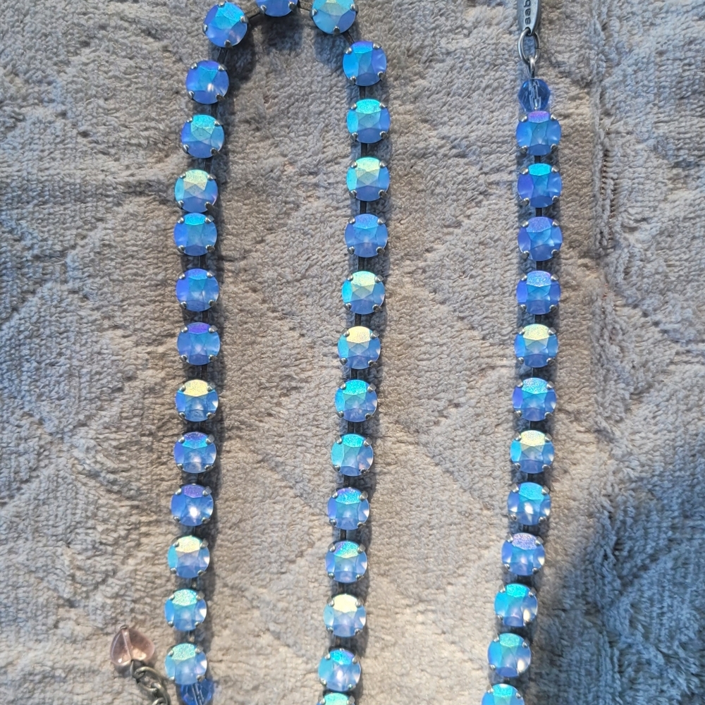 Sabika S18 London choker & matching bracelet